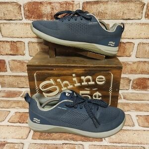 Pre-owned Strike MVMNT Haze Trainers